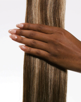 Premium Remy Tape-in 22" Rooted Caramelt Highlights 3/12