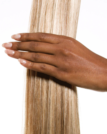 CLIP-INS DID THAT?! Sign us up 🙋‍♀️ Featuring our Invisi Clip-In 24 , Glam  Seamless Hair Extensions